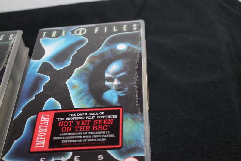6 X Files VHS Cassette's