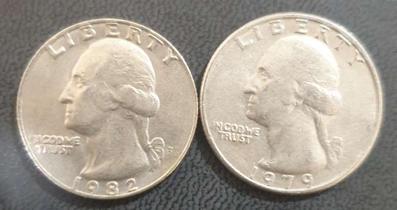 USA 1979 and 1982 QUARTER Dollar coins - 1 bid for both coins