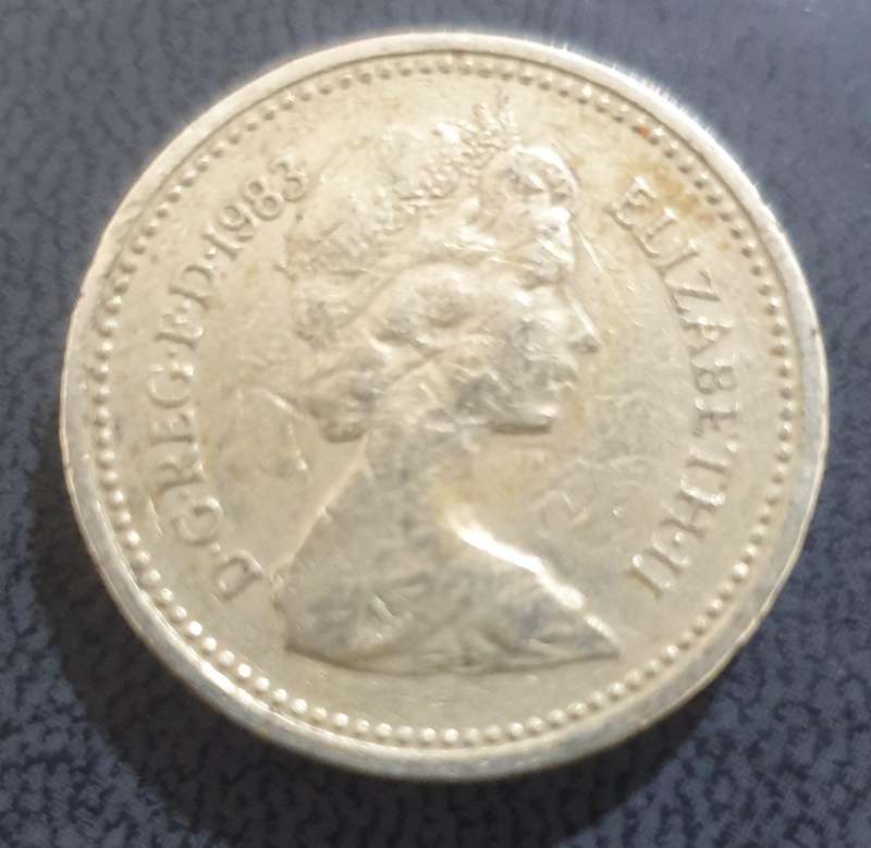 UK 1983 Error One Pound Coin [ £1 ] RARE Upside Down Decus et Tutamen @@ R1 No Reserve