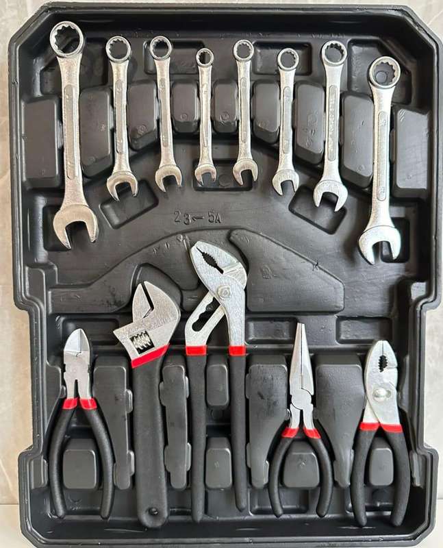 187 Piece Chrome Vanadium Professional Toolset
