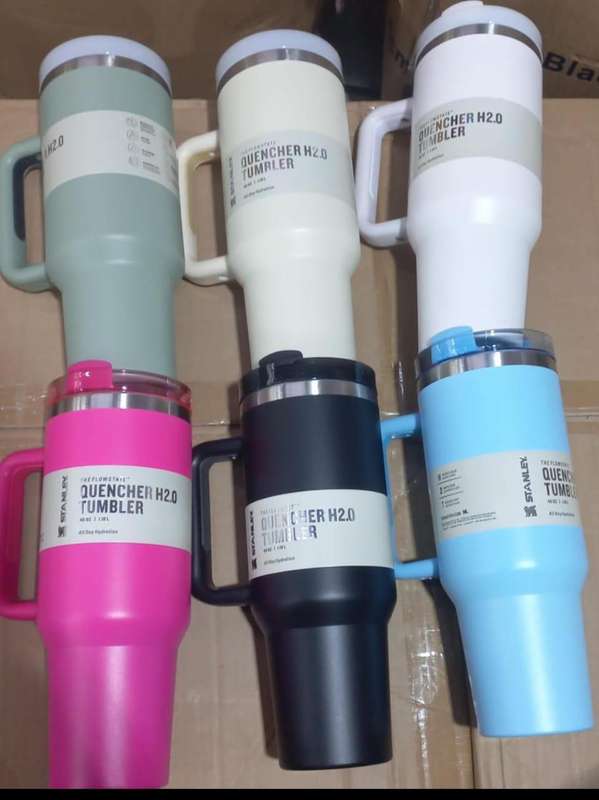 Stanley Quencher H2.O FlowState 1.18L Tumbler