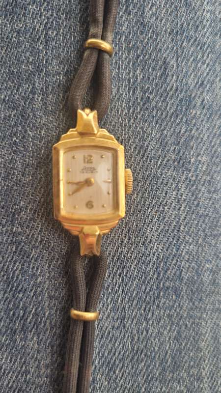 14k Solid Gold Lessa Mechanical Art Deco Gold Watch