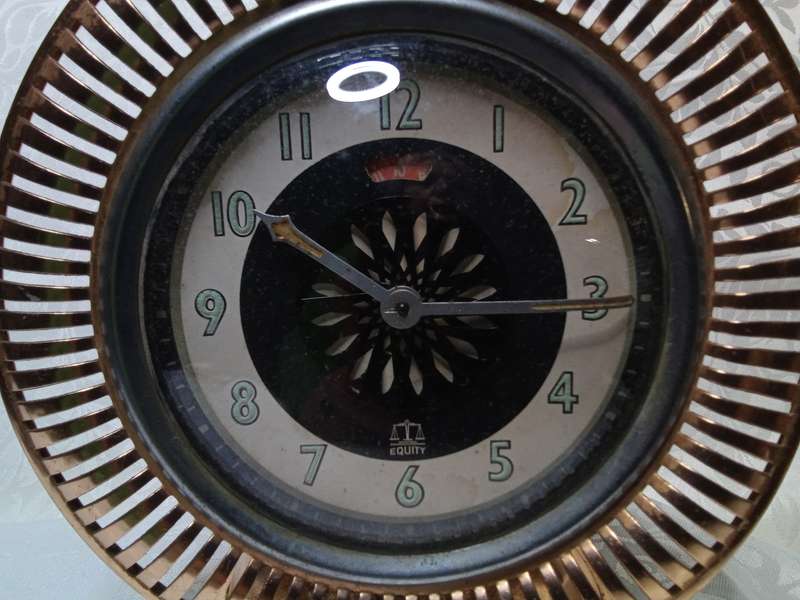 What a find!! Fabulous Vintage EQUITY "Kaleidoscope" Alarm Clock
