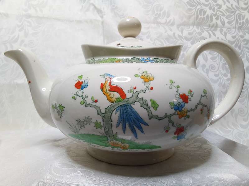 Magnificent Spode "Bermuda" teapot and milk jug c.1931