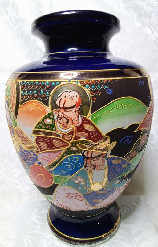 Magnificent Antique Hand Painted Japanese Blue SATSUMA Vase