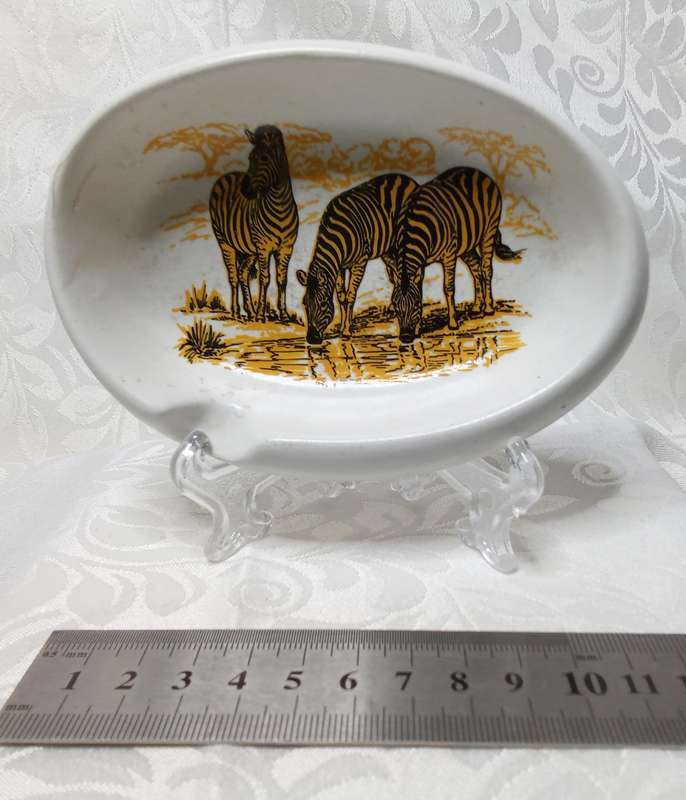 Vintage national park ashtray