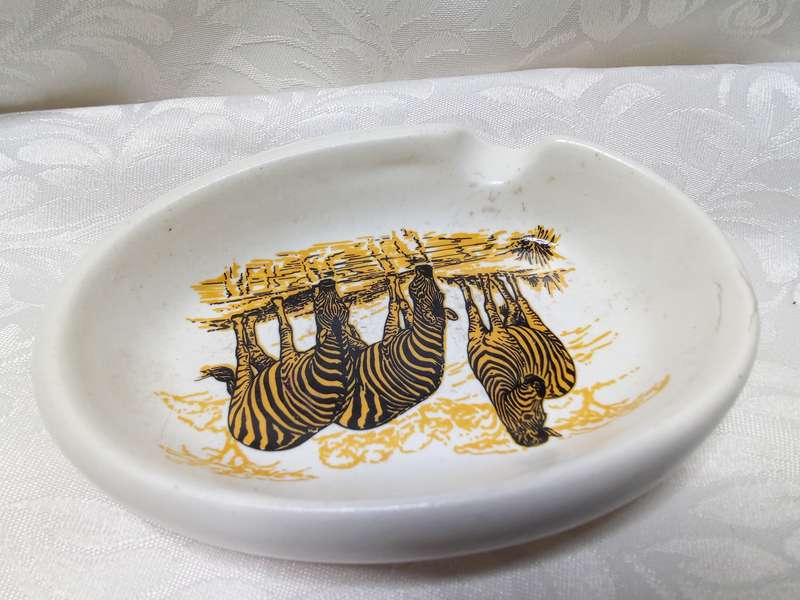 Vintage national park ashtray