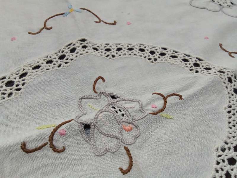 Beautiful vintage embroidered tray cloth