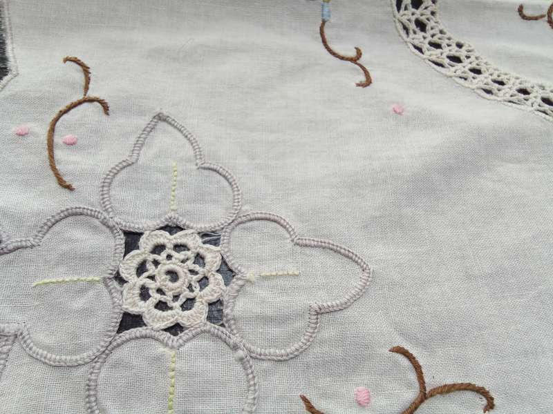 Beautiful vintage embroidered tray cloth