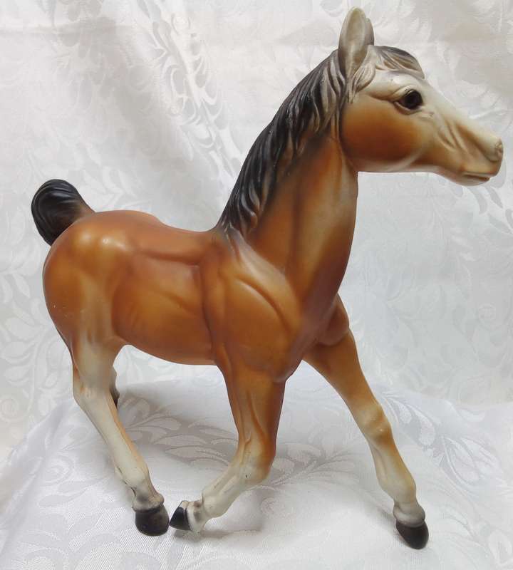 Vintage Diamond P Hard Plastic foal Figurine