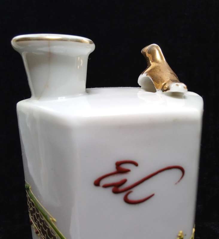 Exquisite vintage Japanese whistling Sake jug with 4 cups