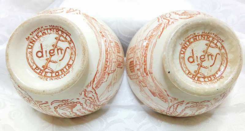 A pair of Voortrekker Monument bowl 1838-1938, by Uniewinkels Pretoria