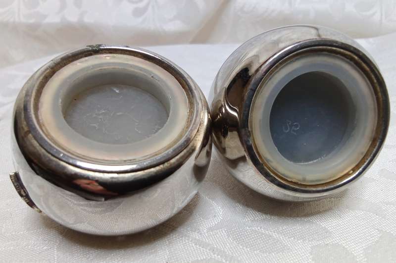 Gorgeous quirky vintage metal fruit Salt and Pepper pots