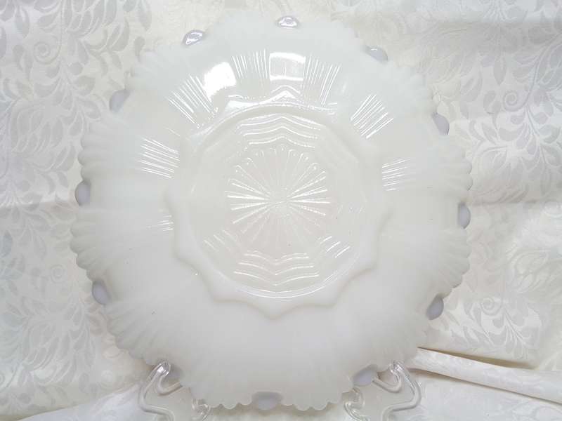 Beautiful Anchor Hocking milk glass divided dish in original box