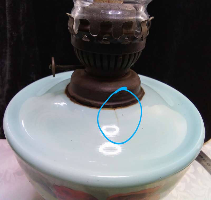 Antique Victorian kerosene lamp - Hand-Painted Milk Glass - 1800s