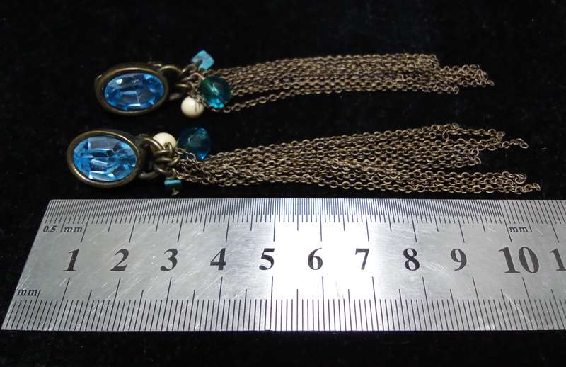 Gorgeous vintage clip on earrings