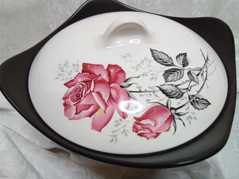 Stunning vintage Midwinter serving dish in excellent condition