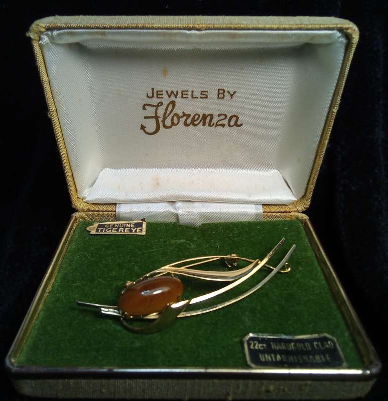 Fabulous vintage 22k hardgold clad Florenza brooch with tigers eye
