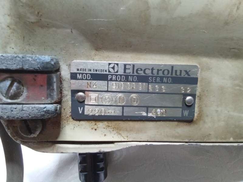 Vintage Electrolux Assistent mixer in working condition