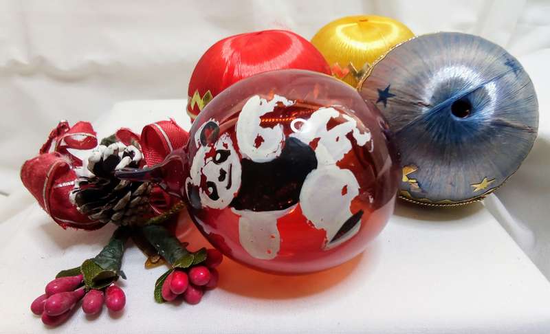 Charming vintage Christmas baubles - including one glass