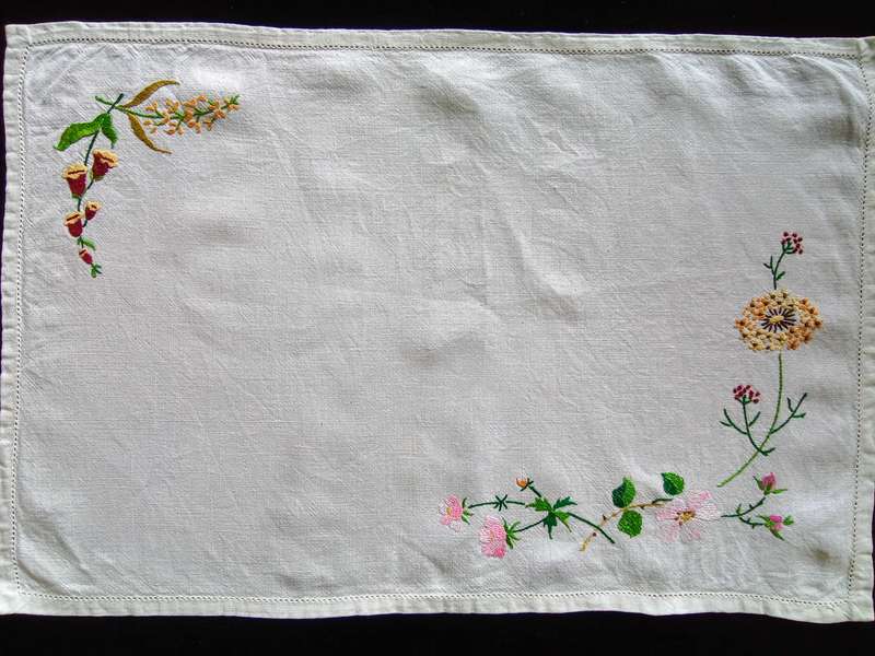 Charming vintage hand embroidered tray cloth