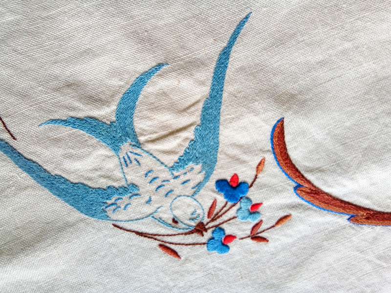 Beautiful vintage hand embroidered tray cloth