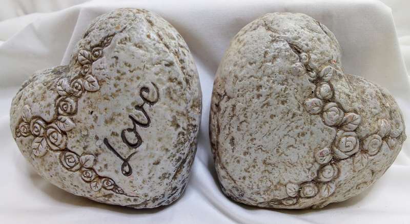 Two decorative ceramic hearts
