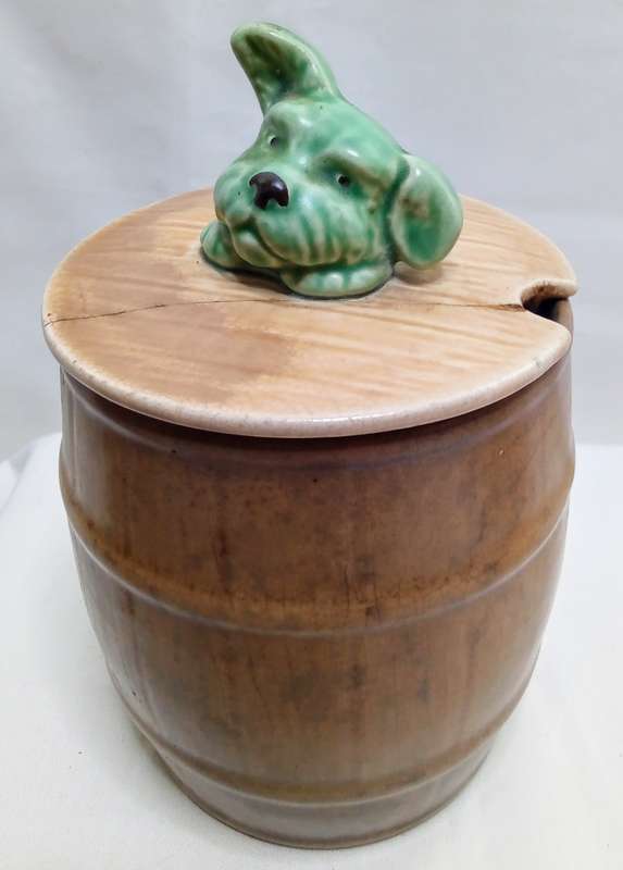 Very charming Sylvac dogs head range honey pot