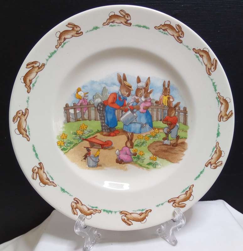 Beautiful Bunnykins side plate