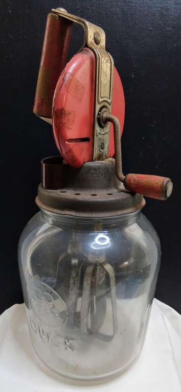 1930's Rose quick hand mixer - works perfectly
