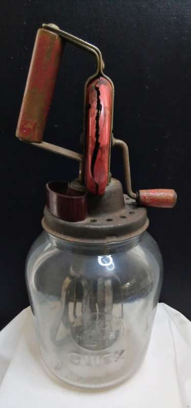 1930's Rose quick hand mixer - works perfectly