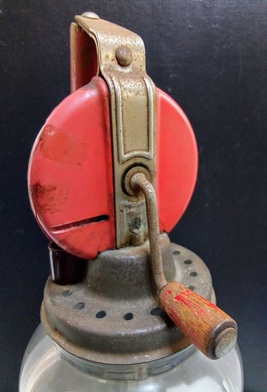 1930's Rose quick hand mixer - works perfectly