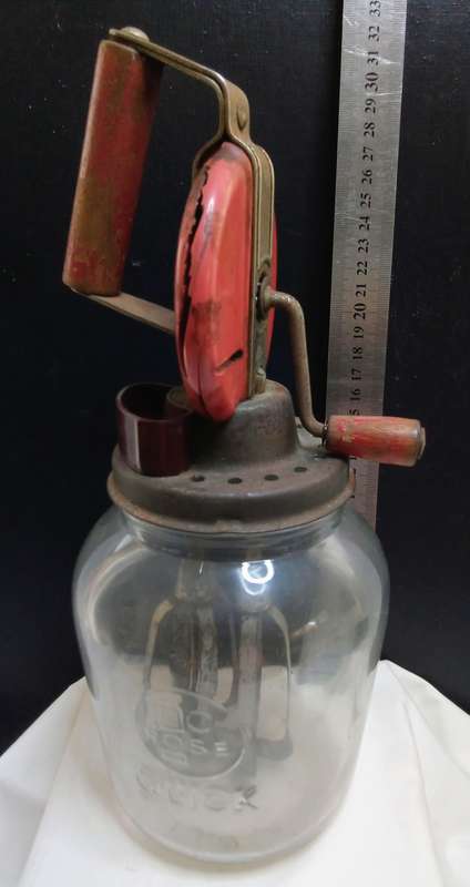 1930's Rose quick hand mixer - works perfectly