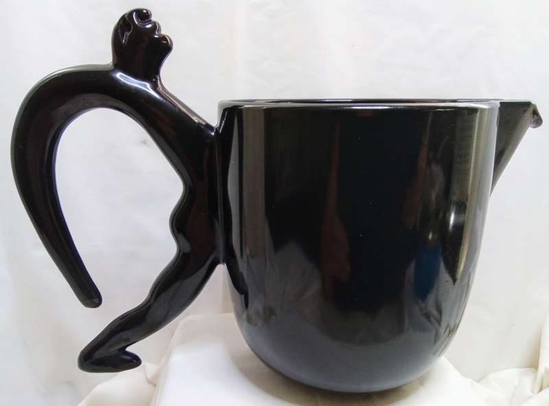CARROL BOYES Ice Tea Jug in black plastic