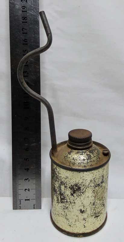 Lovely vintage Primus spirit safety can
