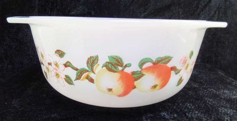 Lovely vintage Arcopal Apple Blossom casserole dish
