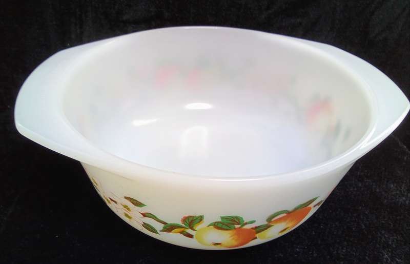 Lovely vintage Arcopal Apple Blossom casserole dish