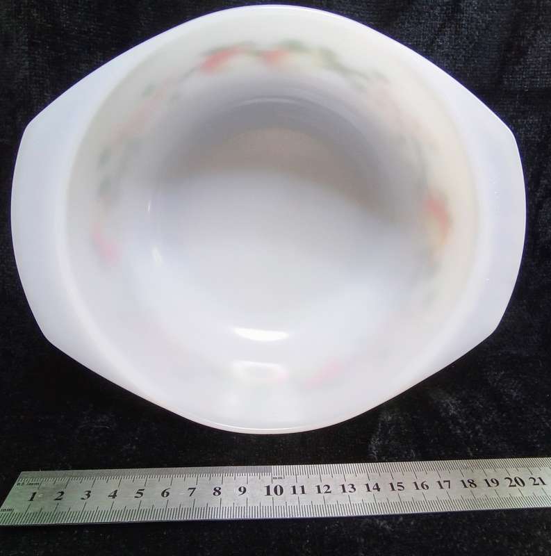 Lovely vintage Arcopal Apple Blossom casserole dish