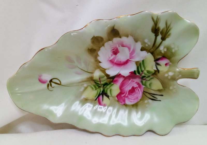 Beautiful vintage Balboa small bowl
