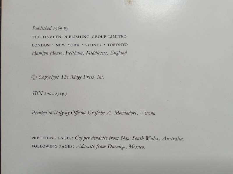 The Mineral Kingdom by Paul E. Desautels ~ HCDJ ~ 1969