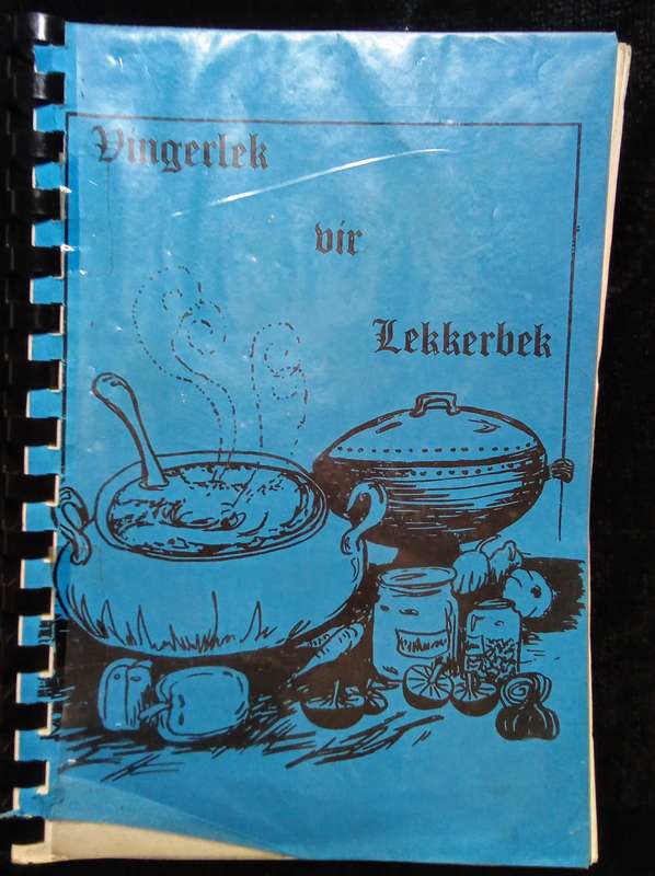 Vingerlek vir lekkerbek - resepteboek Vrouediens Kathu 1991