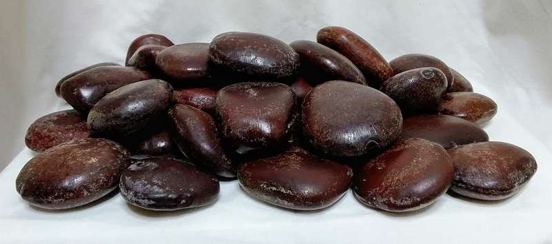39 "Sea-beans" - various sizes