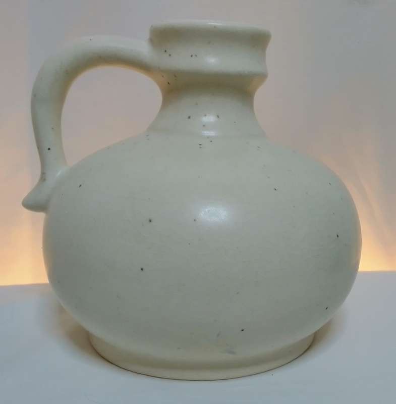 Beautiful vintage Kruger national park vase