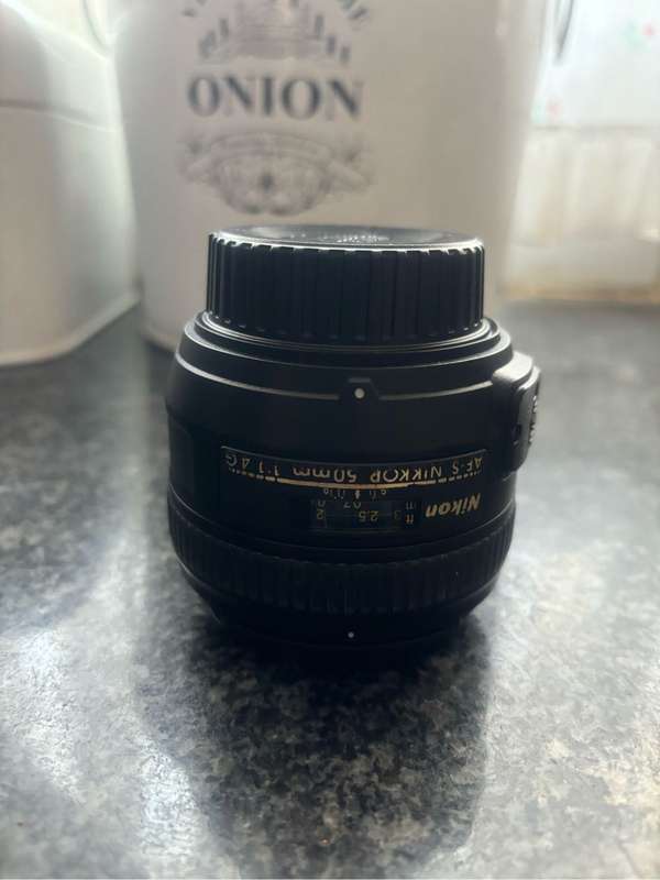 Nikon 50mm f/1.4G Lens (Excellent Condition) Worth R10k!!!