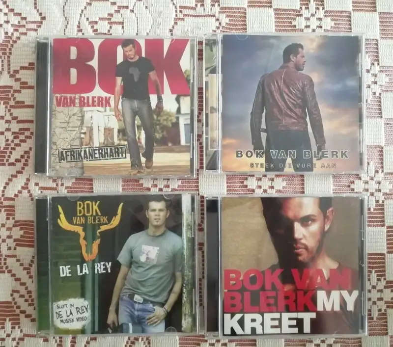 Afrikaans Musiek CD's (44 in total)