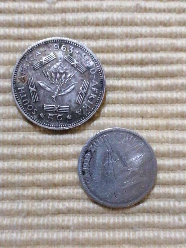 South Africa 5 cents 1963 & 1929 George V South African Silver Threepence