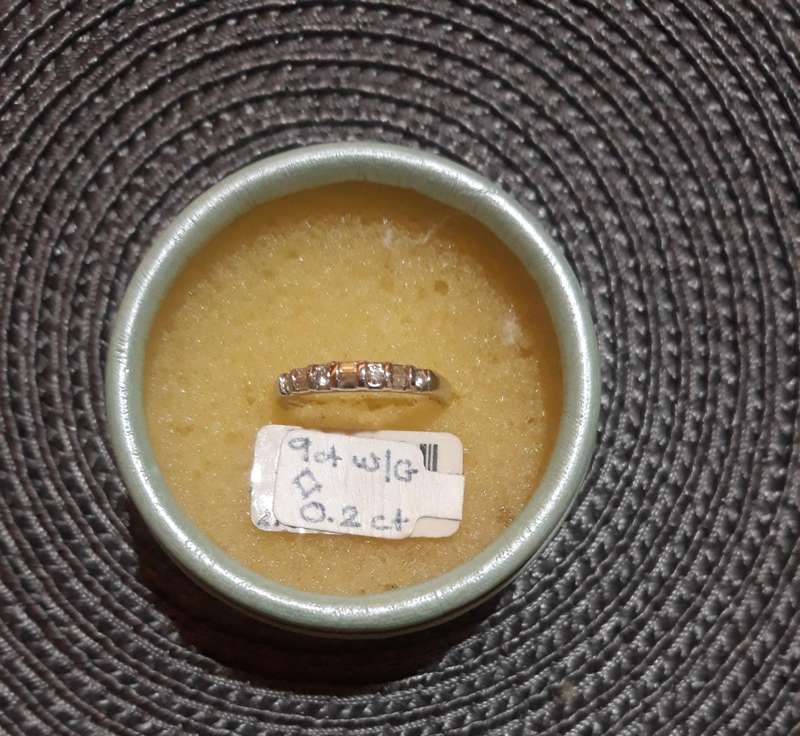 Ladies Ring 9K  White Gold  Size N (Medium)