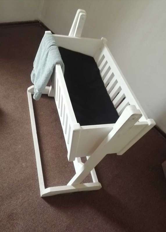 Baby Swing Cot