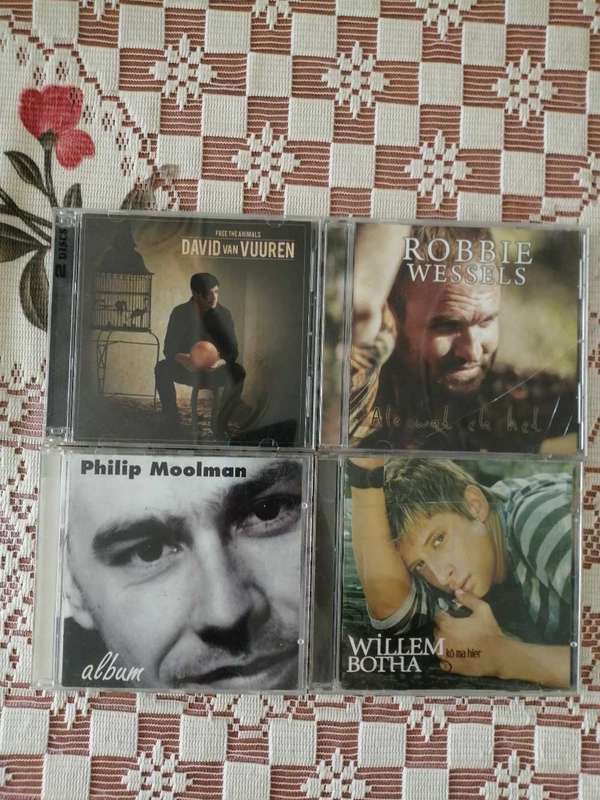 Afrikaans Musiek CD's (24)