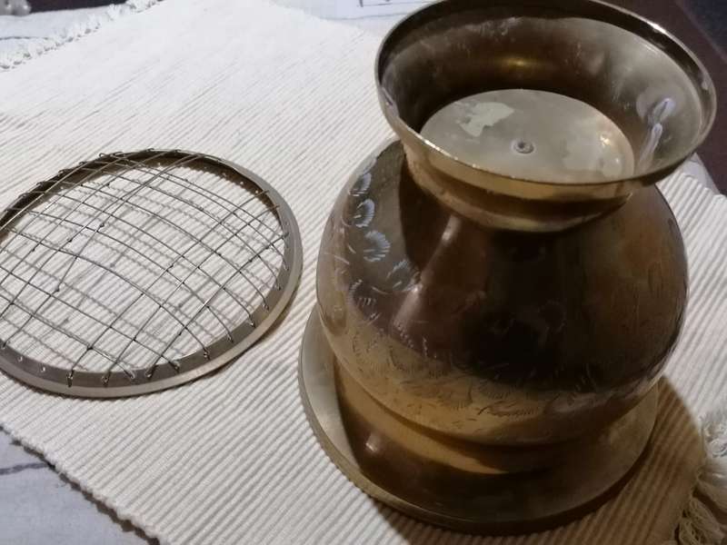 Brass Flower Frog